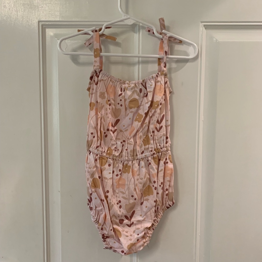 NWT 12/18m Cartwheels by Charlie Paige pink/brown/coral floral sleeveless romper